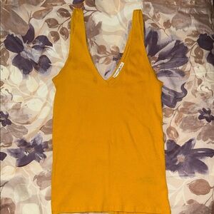Express Ribbed V-Neck Tank Top in Mustard Yellow